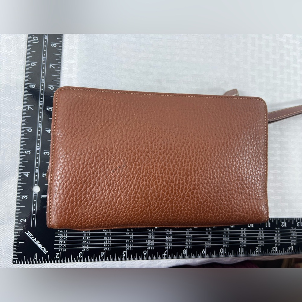 Burberrys of London Brown Pebbled Leather Wristlet with Plaid Lining (Vintage) - Picture 12 of 13